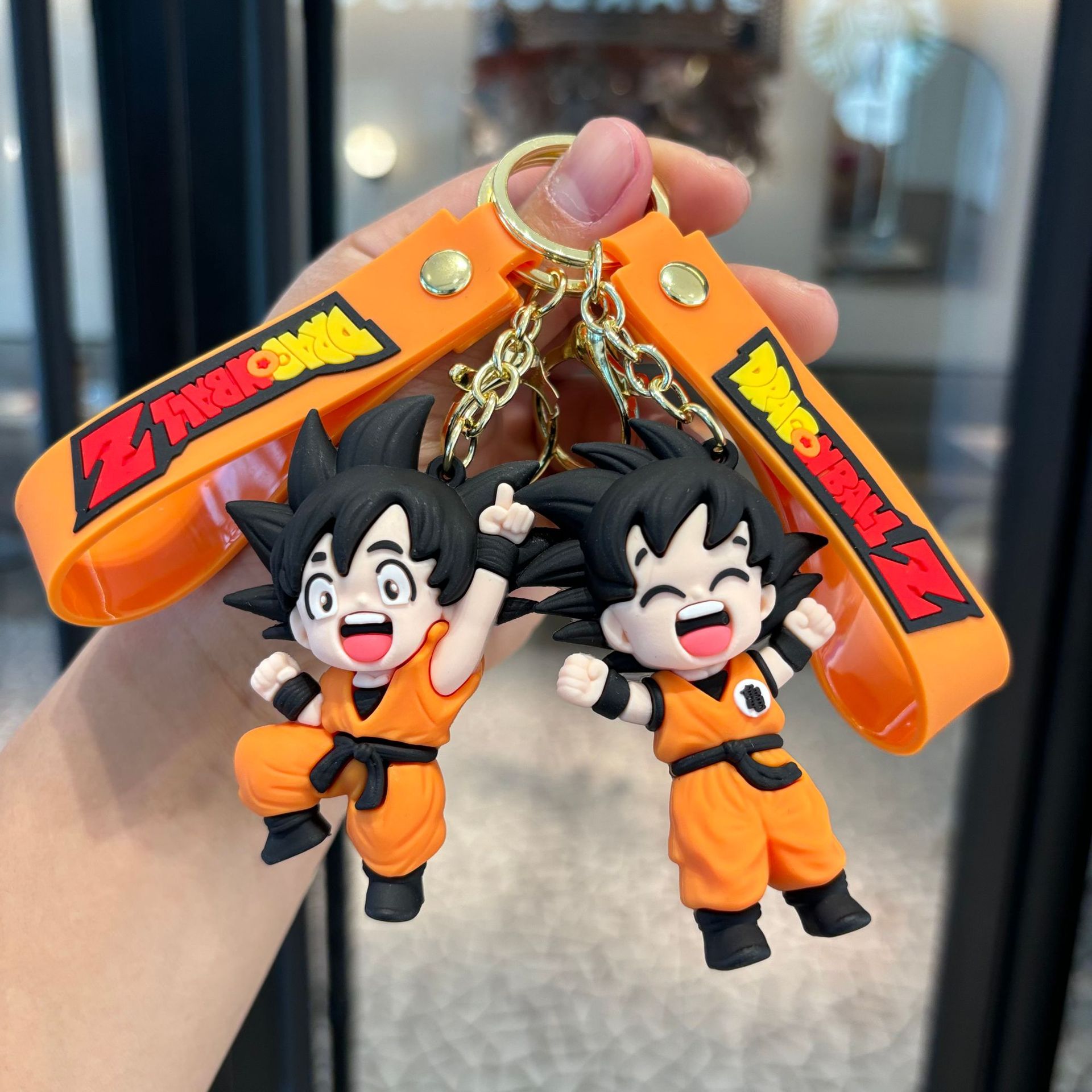 Dragon Ball Z Son Goku Keychai - огляд і ціна Car Accessories Japan